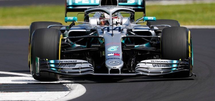 Hamilton le roba la cartera a Verstappen en Hungría: «He ido al límite todo el rato»