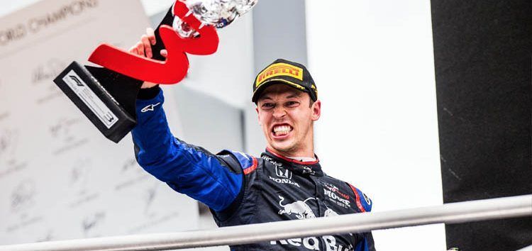 Kvyat: «Estar en el podio el fin de semana que nació mi hija fue un sentimiento surrealista»