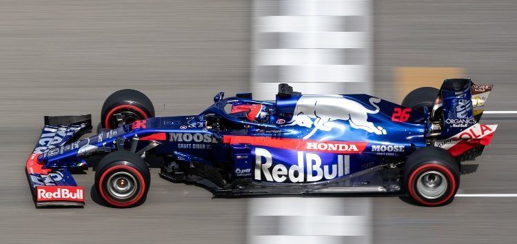 Sábado complicado para Toro Rosso en Alemania: Kvyat 14º y Albon 17º