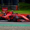 Leclerc brinda a la afición italiana una nueva victoria de Ferrari en Monza tras defenderse magistralmente de los Mercedes
