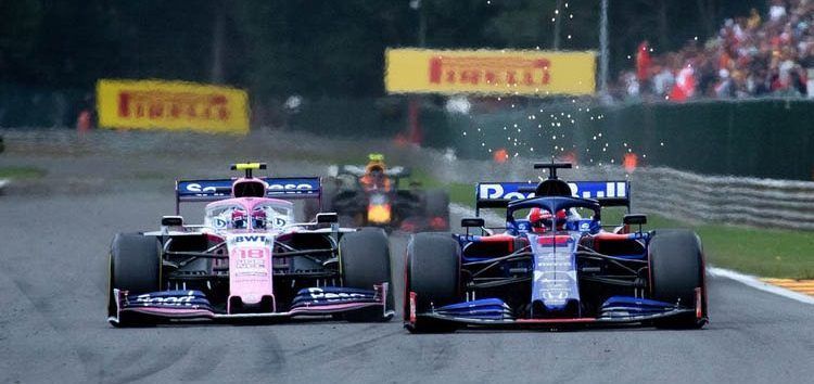 Kvyat le quita mérito al debut de Albon: «Pasó 36 vueltas detrás de mí con un Red Bull»