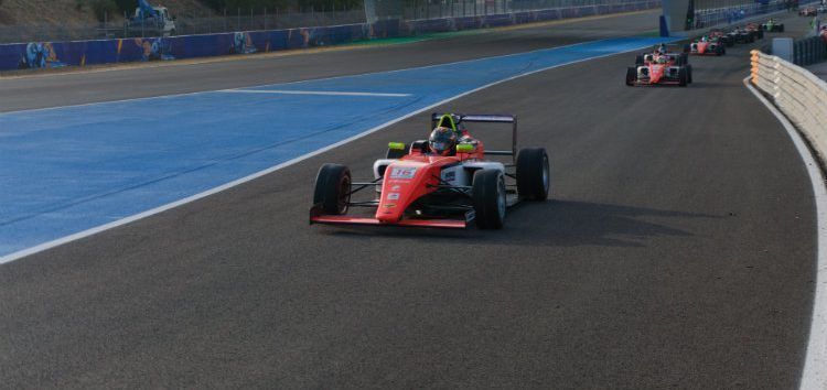 Van Berlo vence en la 2ª carrera de Fórmula 4 en el Circuito de Jerez