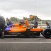 McLaren se estrena con los neumáticos de 18 pulgadas de 2021, con Carlos Sainz al volante