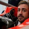 Fernando Alonso comparte su primera imagen vestido con los colores de Renault