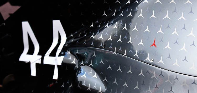 Versiones contradictorias dentro de Mercedes con su motor