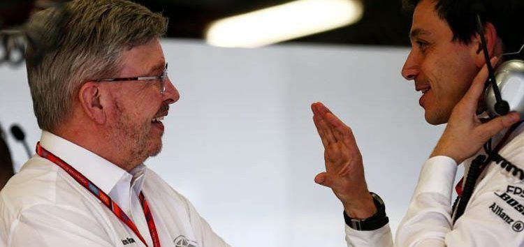 No hay indicios de que Mercedes se quiera marchar de la Fórmula 1, asegura Brawn