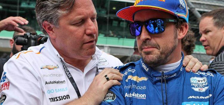 Brown vuelve a insistir a Alonso para que corra con McLaren las Indy 500