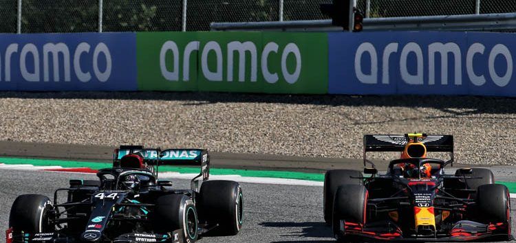 Red Bull se harta de Mercedes y Lewis Hamilton