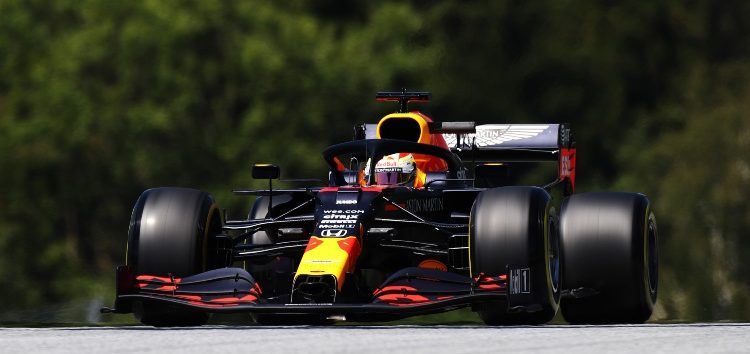 Verstappen avisa y lidera los Libres 2 en Bélgica. Sainz termina noveno