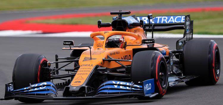 McLaren se vuelca con los problemas de Carlos Sainz y realiza un importante cambio