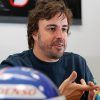 Fernando Alonso presenta el que es su nuevo patrocinador personal