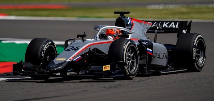 Victoria impecable de Nikita Mazepin en la cita larga de F2 en Silverstone