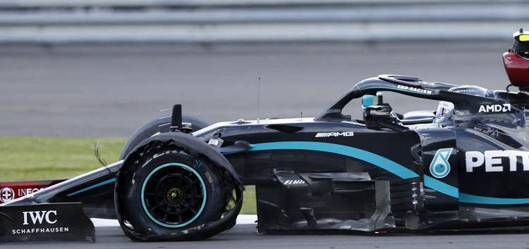 Bottas pincha en las últimas vueltas y no puntúa en Silverstone: «Muy decepcionante»