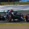 Valtteri Bottas vuela en la Q3 y le roba la pole a Lewis Hamilton en Silverstone
