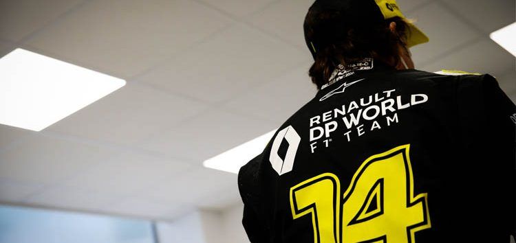 Las primeras imágenes de Fernando Alonso a bordo del Renault RS20