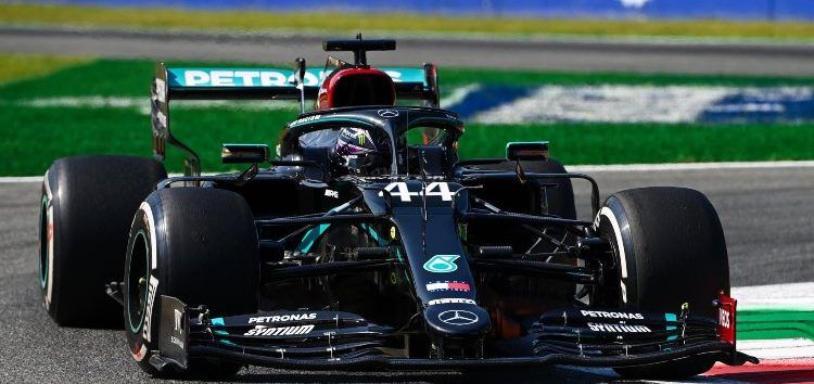 Un error de Mercedes destroza la carrera de Hamilton en Italia: «Un día difícil»