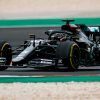 Hamilton gana su carrera 92 en Portimao tras un comienzo rocambolesco; Sainz es sexto