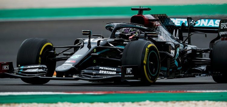 Hamilton gana su carrera 92 en Portimao tras un comienzo rocambolesco; Sainz es sexto