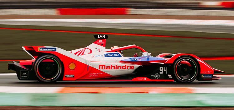 Alex Lynn lidera con Mahindra la segunda jornada de test de pretemporada de Fórmula E