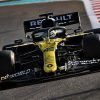 Guanyu Zhou acompaña a Fernando Alonso en Renault y completa un buen día en Abu Dhabi