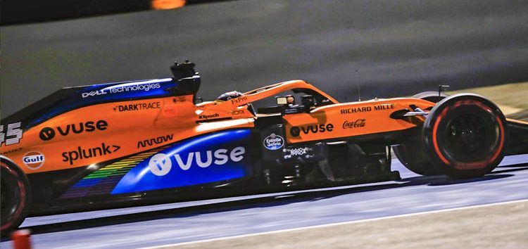 Otra espectacular salida de Carlos Sainz: de octavo a tercero en una vuelta