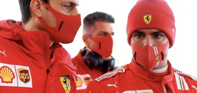 Carlos Sainz da su opinión sobre la juventud de la alineación de pilotos de Ferrari