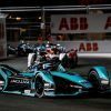 Sam Bird gana bajo régimen de bandera roja en el ePrix de Diriyah