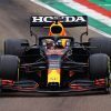 Un magistral Max Verstappen vence en Imola: "Hemos hecho un buen trabajo"
