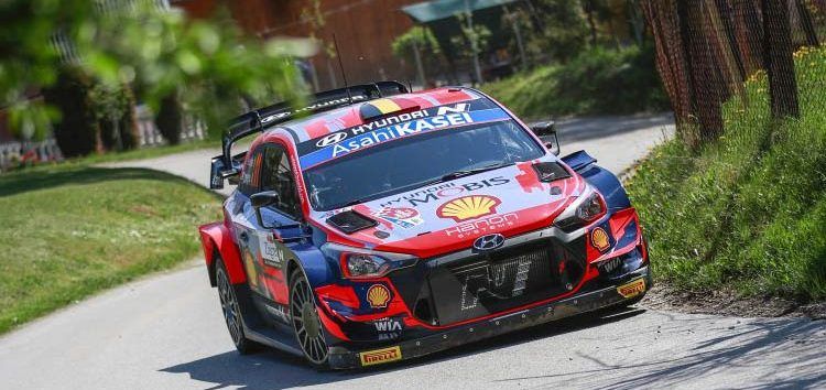 Rally de Croacia 2021: Neuville lidera y resiste el ataque de los Toyota