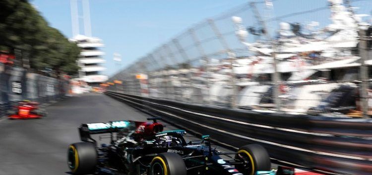 Lewis Hamilton, molesto tras un mal fin de semana: «Hemos perdido muchos puntos»