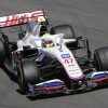 La vida sigue igual en Haas F1: último equipo en los libres de Bakú