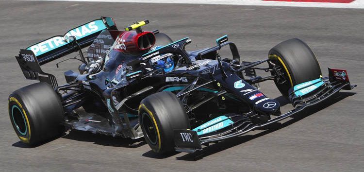 Bottas no convierte la pole en victoria en Portugal: «No tenía ritmo en la primera tanda»