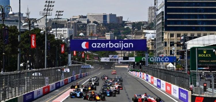 Crónica: Jüri Vips firma un doblete en Bakú y aprieta el campeonato de Fórmula 2