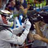 Lewis Hamilton ve normal que las retransmisiones de la Fórmula 1 sean de pago