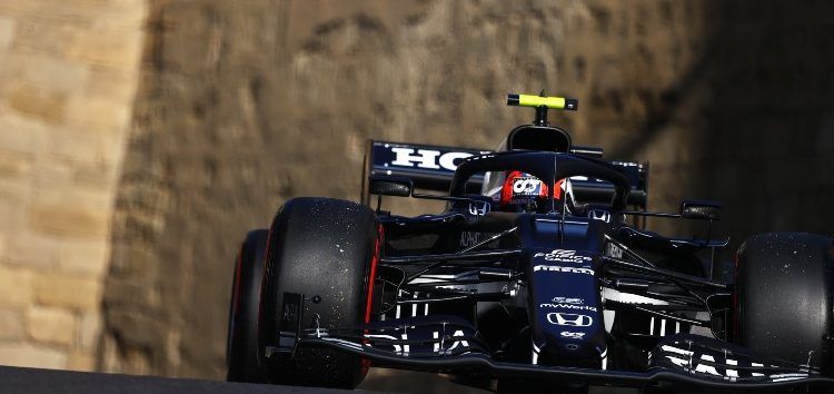 Sábado con una de cal y otra de arena para AlphaTauri en Azerbaiyán