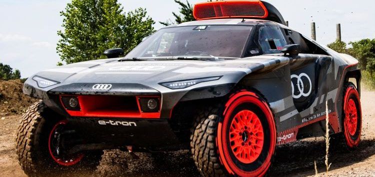 Audi presenta el RS Q e-tron: el rompedor eléctrico con el que Sainz correrá el Dakar