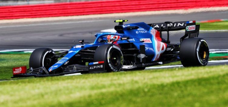 Esteban Ocon confía en que Alpine haya solucionado los problemas de su coche