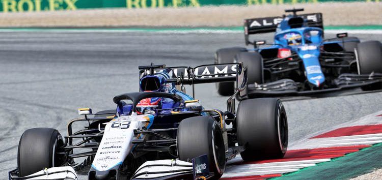 George Russell analiza la contundente mejora de Williams
