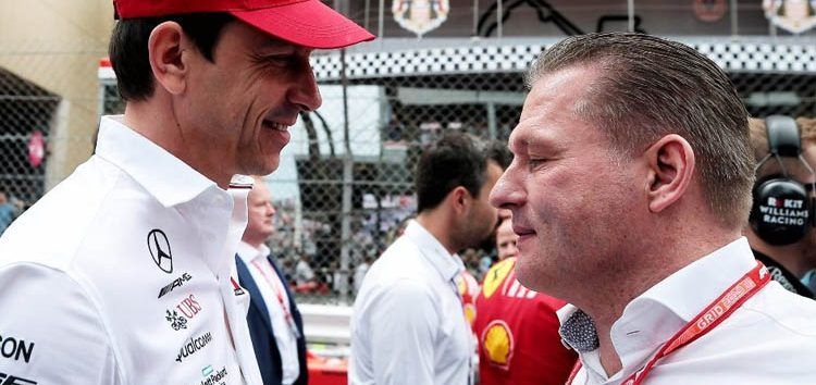 Jos Verstappen se muestra rotundamente crítico con Mercedes y Toto Wolff