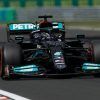 Lewis Hamilton lidera la condicionada primera sesión de Zandvoort por una duradera bandera roja