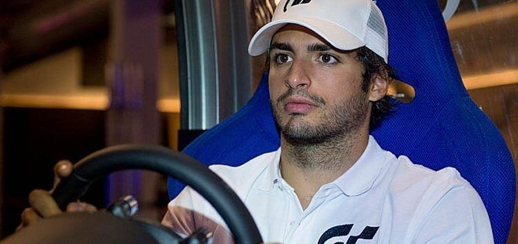 La particular opinión de Carlos Sainz sobre los eSports