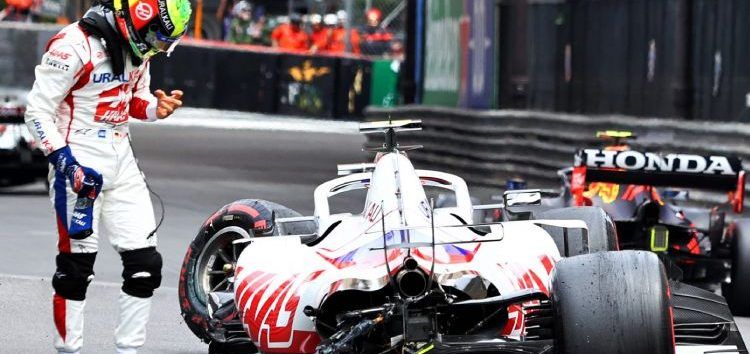 Schumacher responde a los 3.073.000 de euros en destrozos que le recrimina Haas