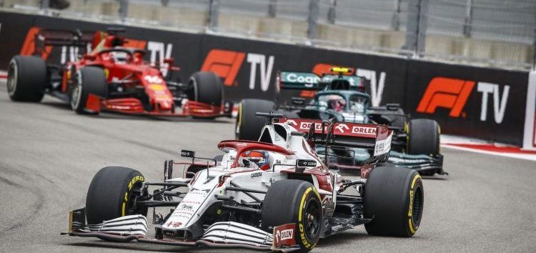 Kimi Räikkönen pesca cuatro importantes puntos para Alfa Romeo en Rusia