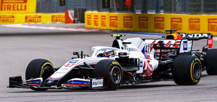 Haas no aprovecha la lluvia de las últimas vueltas del GP de Rusia