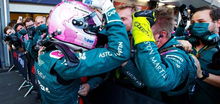 Vettel avisa que están a punto de suceder cosas buenas en Aston Martin