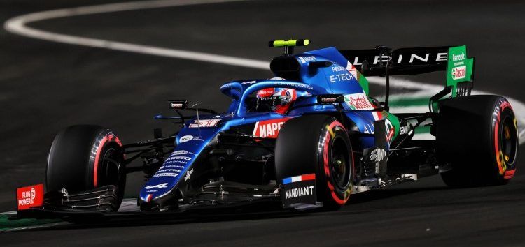 Esteban Ocon consigue meter a Alpine F1 en la Q3 de la clasificación de Jeddah