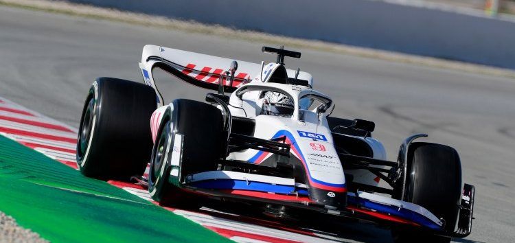 Una fuga de refrigerante condiciona el primer día de test del equipo Haas