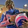 Fernando Alonso desvela la razón por la que su casco de 2022 es rosa