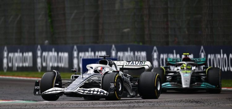 Alpha Tauri se va del GP de Imola con una de cal y otra de arena