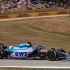 Alonso sufre de tráfico en Barcelona: "Hubo un malentendido con el ingeniero"